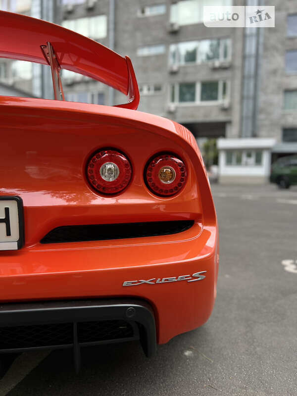 Купе Lotus Exige 2015 в Києві