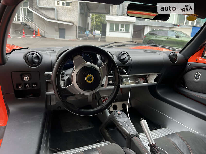 Купе Lotus Exige 2015 в Києві