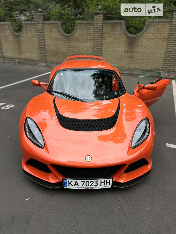 Купе Lotus Exige 2015 в Києві