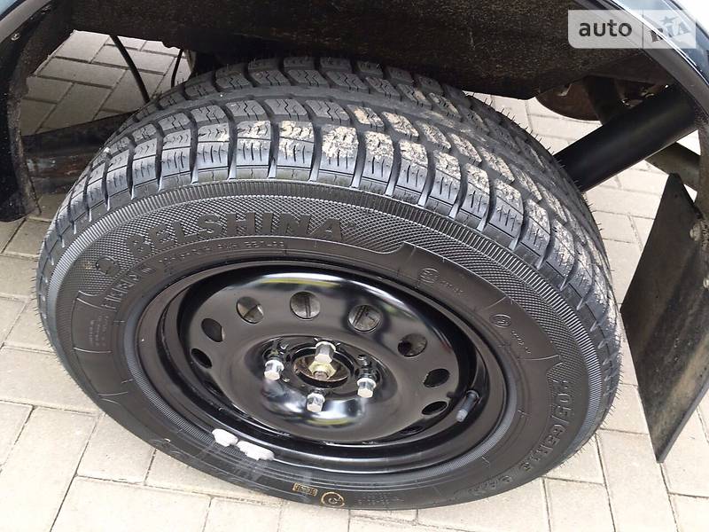 Внедорожник / Кроссовер ЛуАЗ 1301 2004 в Виннице фото 15 Внедорожник / Кроссовер ЛуАЗ 1301 2004 в Виннице