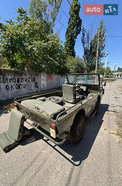 Внедорожник / Кроссовер ЛуАЗ 967 1984 в 