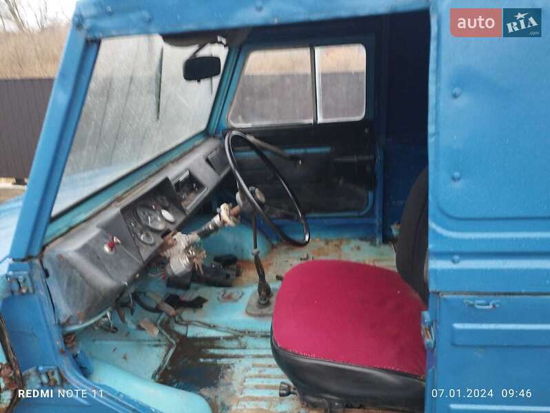 Внедорожник / Кроссовер ЛуАЗ 969 Волинь 1989 в Хотине
