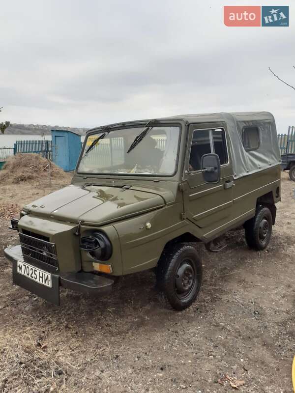 Внедорожник / Кроссовер ЛуАЗ 969 Волинь 1992 в 