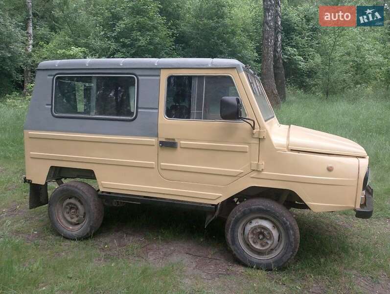 Внедорожник / Кроссовер ЛуАЗ 969 Волинь 1982 в 