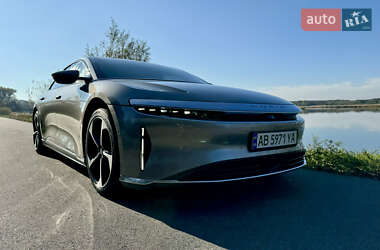 Седан Lucid Air 2022 в 