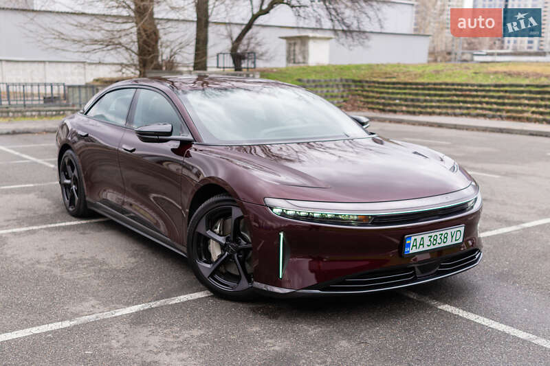 Lucid Air 2024