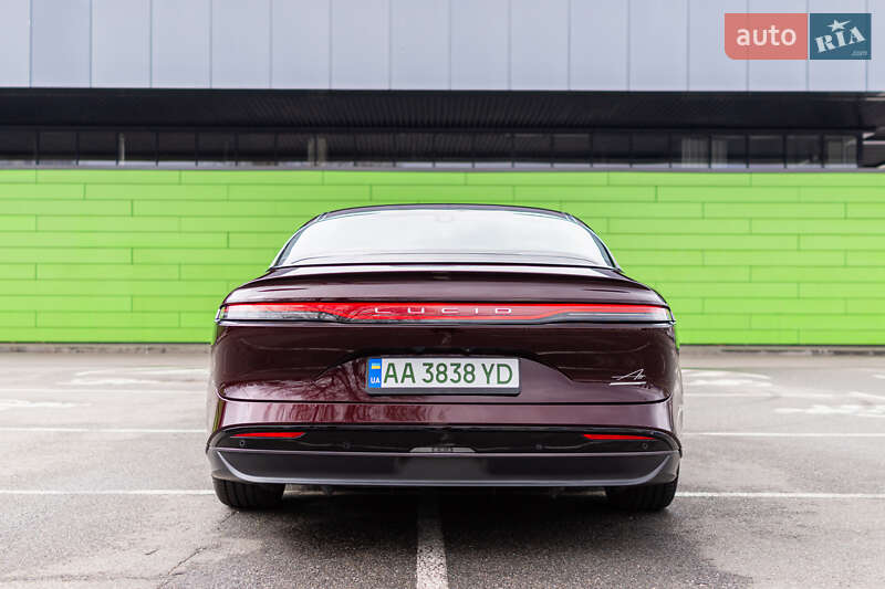 Седан Lucid Air 2024 в Києві