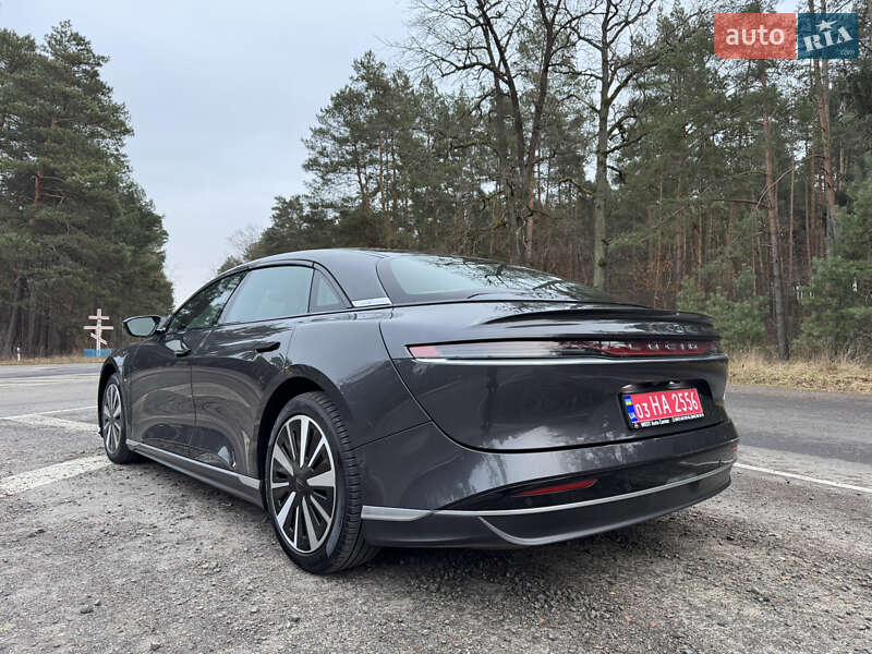 Седан Lucid Air 2023 в Луцке