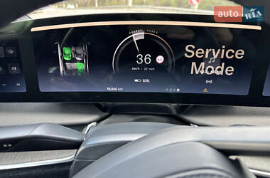Седан Lucid Air 2023 в 