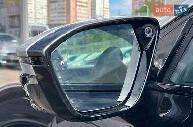 Седан Lucid Air 2022 в 