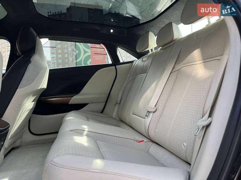 Седан Lucid Air 2022 в Киеве