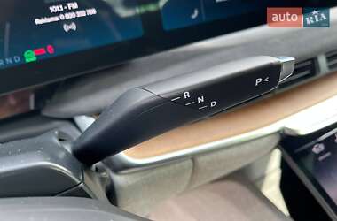 Седан Lucid Air 2022 в 