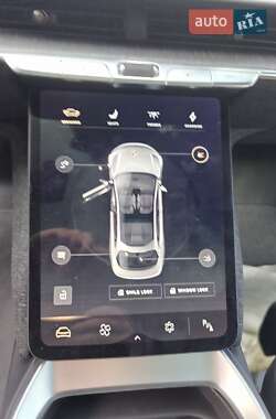 Седан Lucid Air 2023 в 