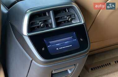 Седан Lucid Air 2022 в 