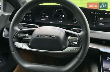 Седан Lucid Air 2022 в 