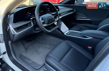 Седан Lucid Air 2023 в 