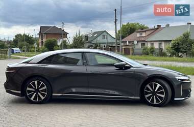 Седан Lucid Air 2023 в 