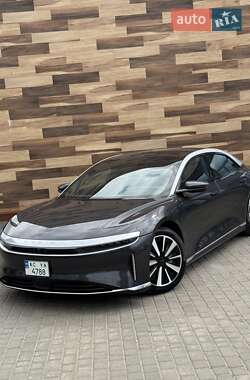 Седан Lucid Air 2023 в Володимирі