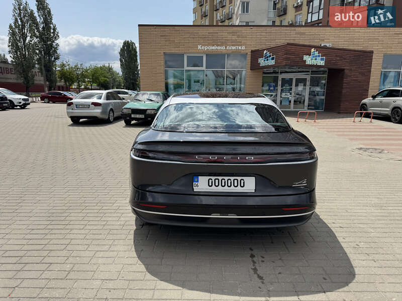 Седан Lucid Air 2023 в Житомире