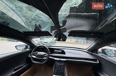 Седан Lucid Air 2023 в 