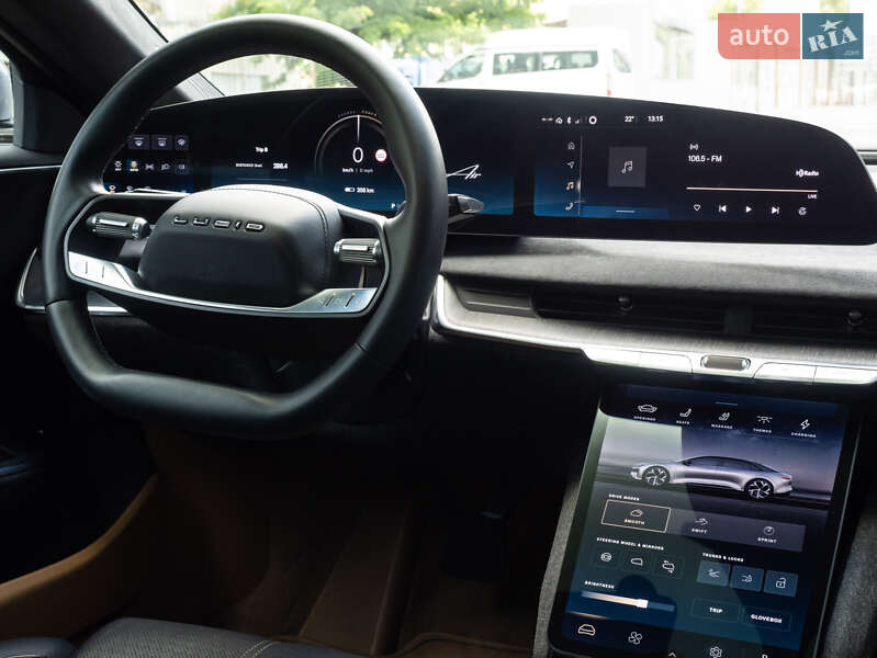 Седан Lucid Air 2022 в Києві
