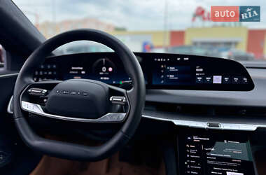 Седан Lucid Air 2023 в 