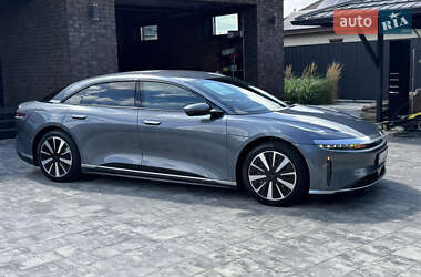 Седан Lucid Air 2023 в 