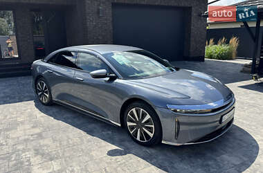 Седан Lucid Air 2023 в 