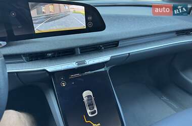 Седан Lucid Air 2023 в 