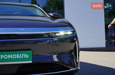 Седан Lucid Air 2023 в 