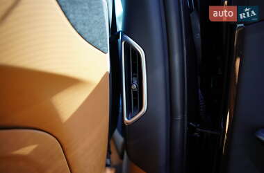 Седан Lucid Air 2023 в 