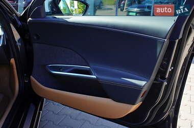 Седан Lucid Air 2023 в 