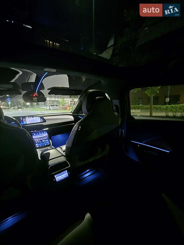 Седан Lucid Air 2022 в Львове