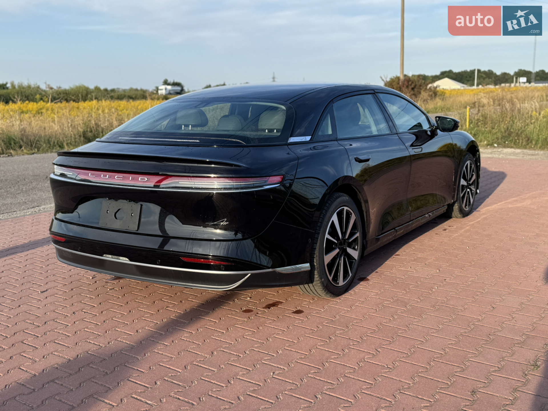 2025 Lucid Air Concept - мініатюра 13