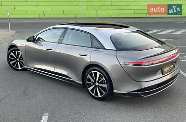 Седан Lucid Air 2023 в 