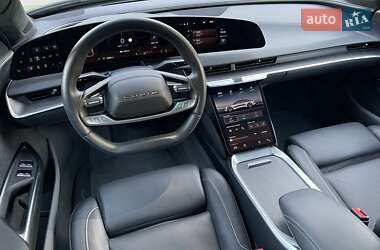 Седан Lucid Air 2023 в 