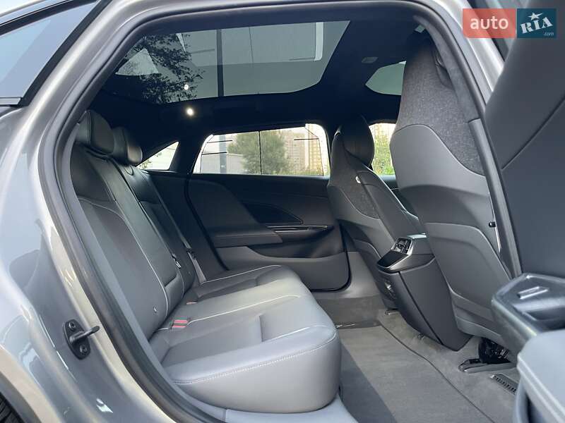 Седан Lucid Air 2023 в Киеве фото 35 Седан Lucid Air 2023 в Киеве