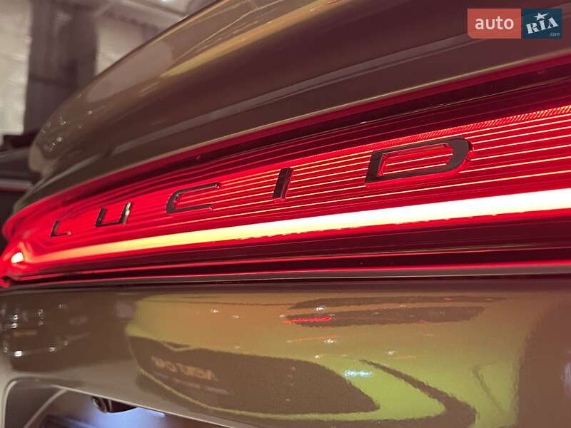 Седан Lucid Air 2023 в Киеве фото 51 Седан Lucid Air 2023 в Киеве