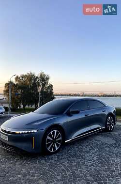 Седан Lucid Air 2023 в 