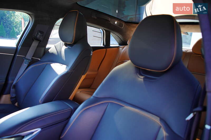 Седан Lucid Air 2023 в Житомире