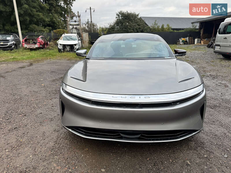 Седан Lucid Air 2022 в Ровно