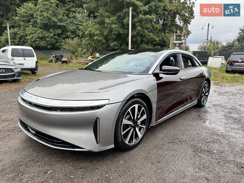 Седан Lucid Air 2022 в Ровно