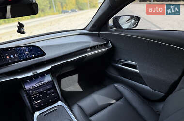 Седан Lucid Air 2023 в 