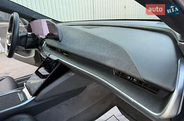 Седан Lucid Air 2023 в 