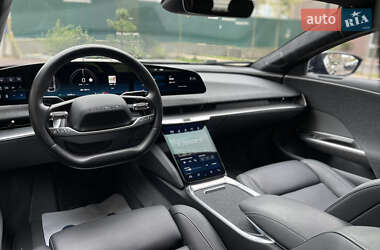 Седан Lucid Air 2024 в 