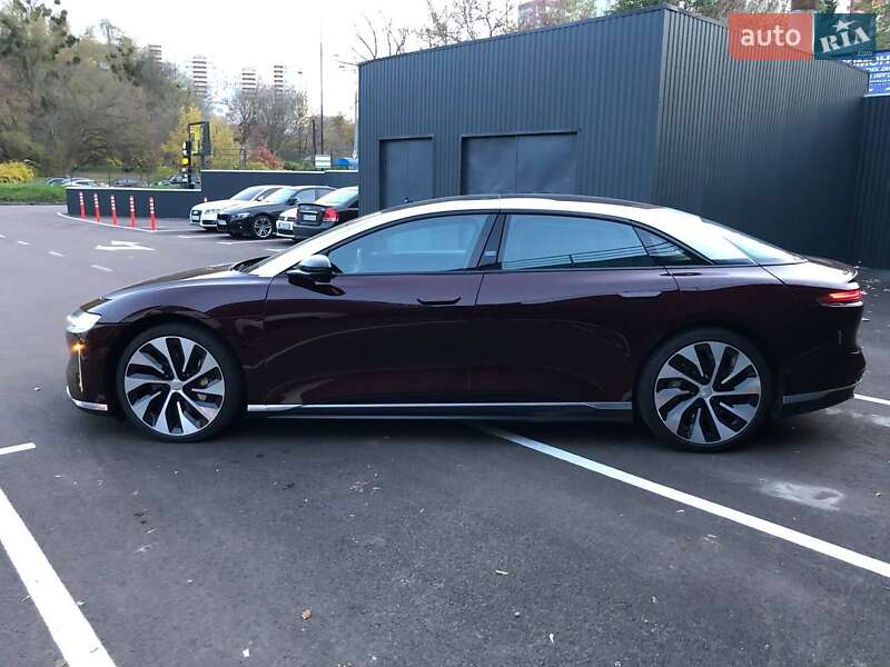 Седан Lucid Air 2022 в Киеве фото 137 Седан Lucid Air 2022 в Киеве