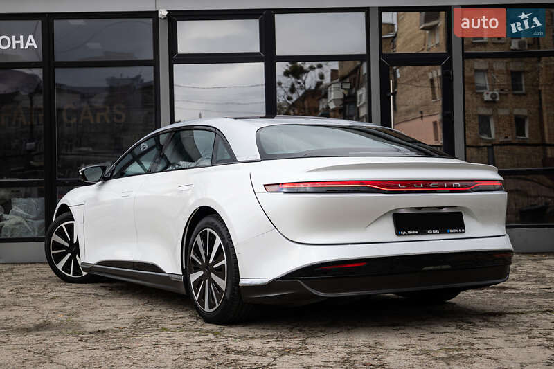 Седан Lucid Air 2023 в Києві