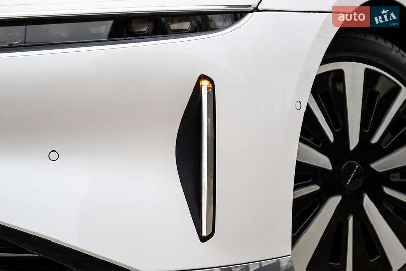 Седан Lucid Air 2023 в Києві