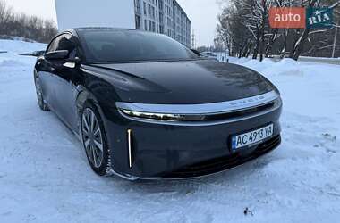 Седан Lucid Air 2023 в Львові