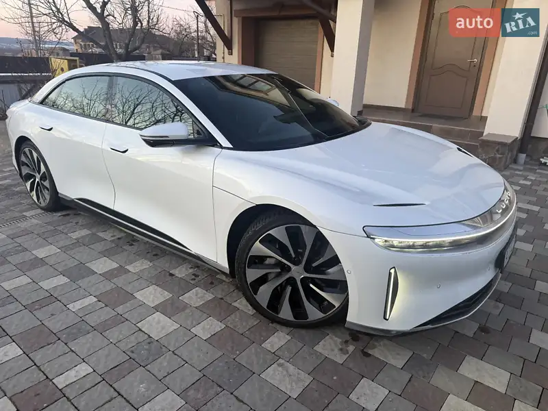 Lucid Air 2023